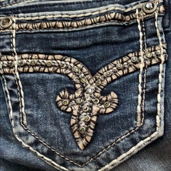 Jeans - Picture 9 of 12